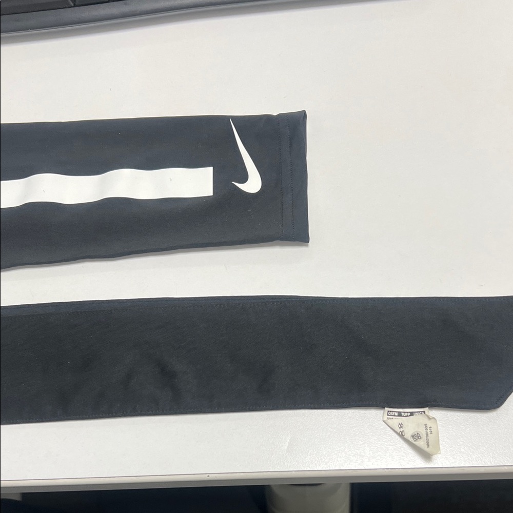 Nike dri fit head tie and Nike pro adult Arm sleeve